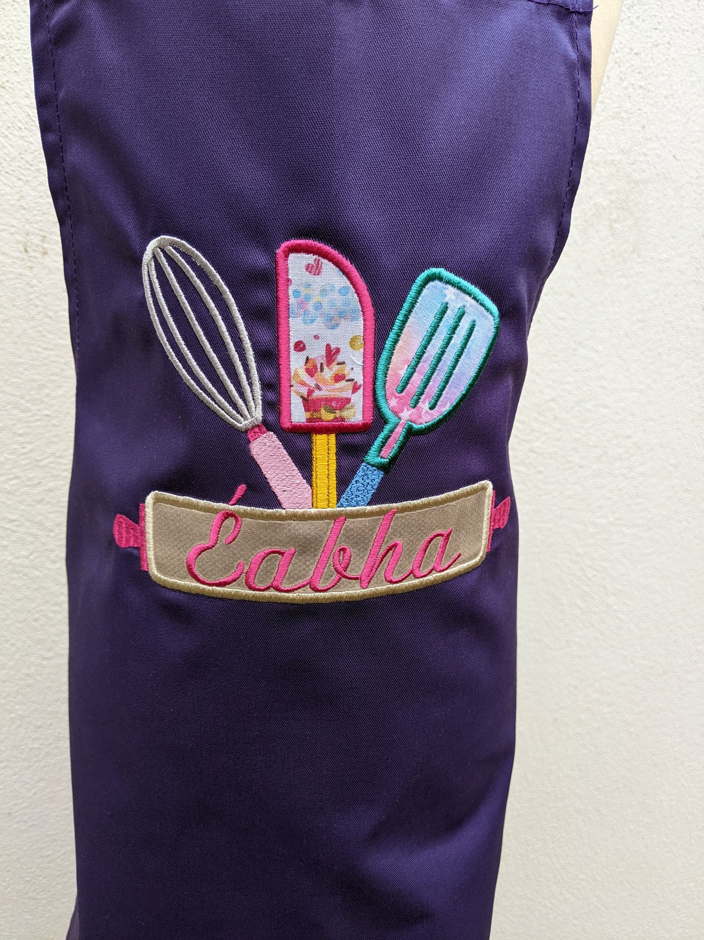 Children's personalised Aprons 3-6 Years old (Color pink or Purple)