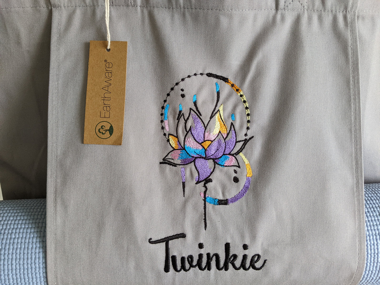 Personalised Yoga Tote Bag Namaste, Yoga Mat Bag with Yoga Mat Pocket, Pilates Mat Bag, Organic Cotton Tote Bag, Large Gym Bag, Embroidery