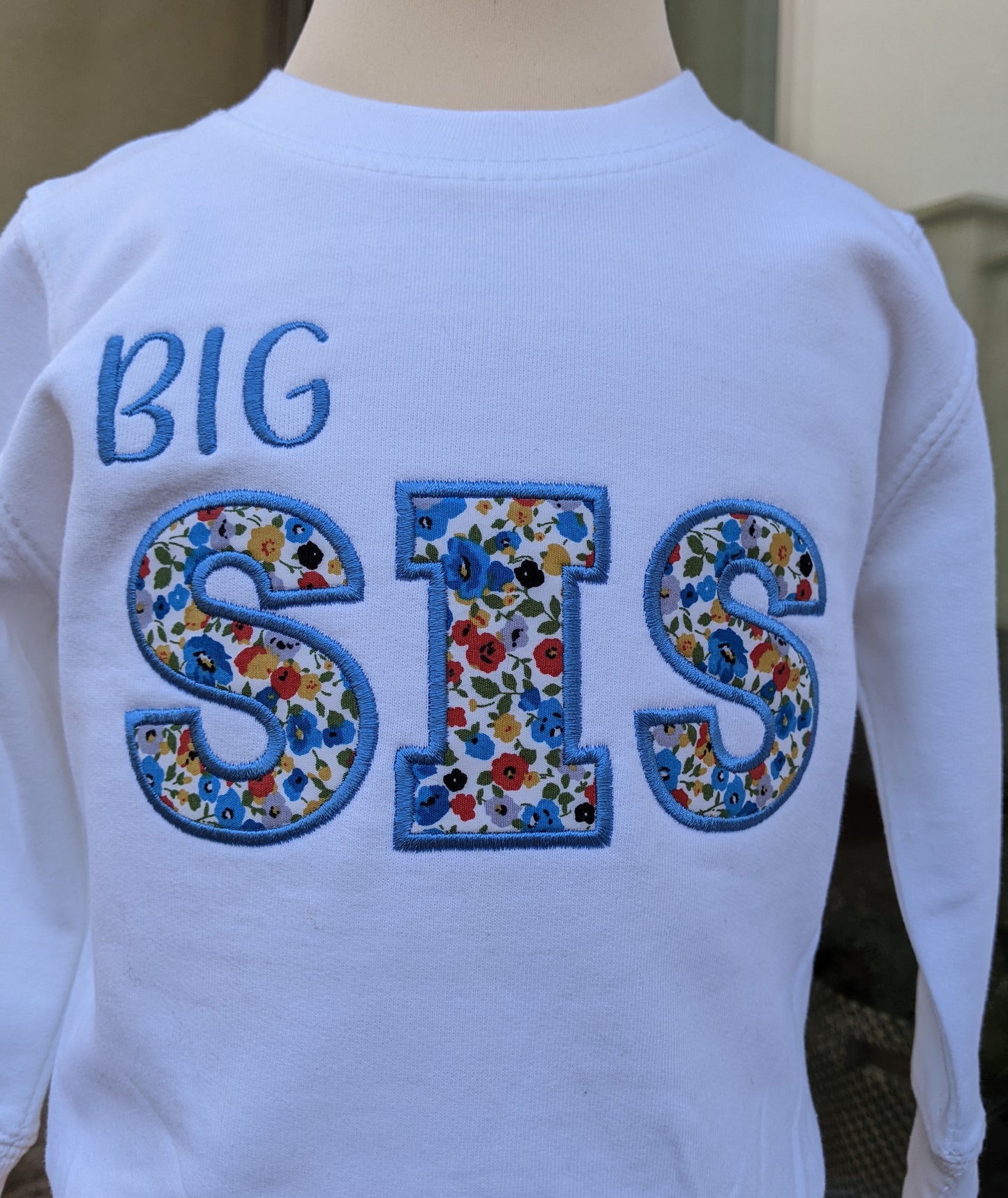 Children's Big Sister Sweatshirt  | Embroidery