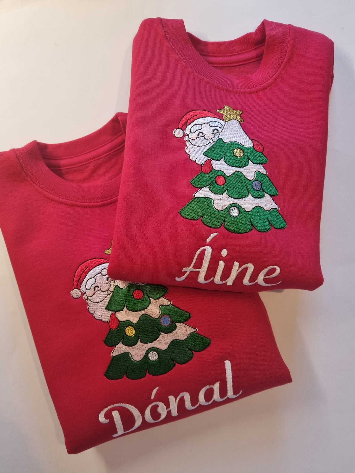 Dispatch In November - Christmas Sweatshirt -  Santa Hiding behind the Christams tree - Embroidery
