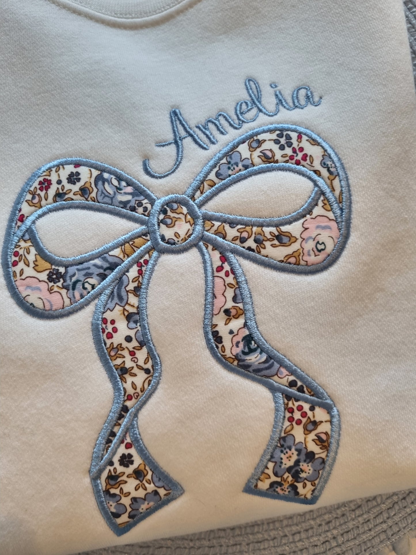 Personnalised Bow   Sweatshirt - Embroidery